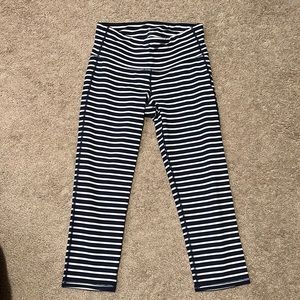 Athleta Navy and White striped cropped Leggings size small